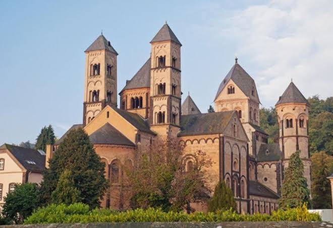 Ferienwohnung zum hochkelberg