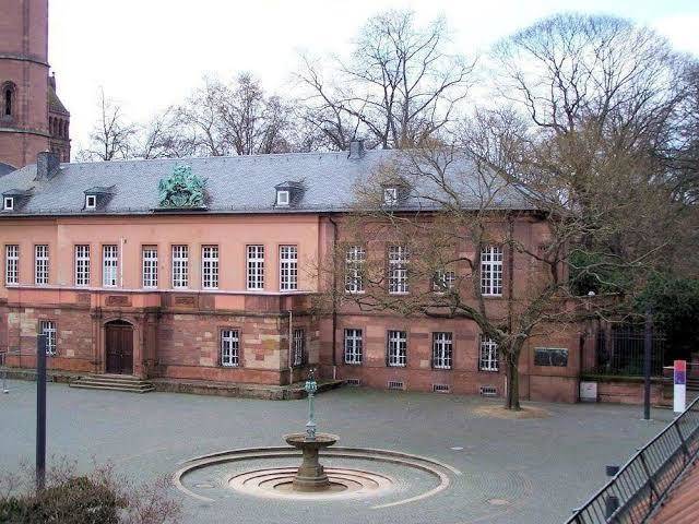 Hotel kriemhilde dependance
