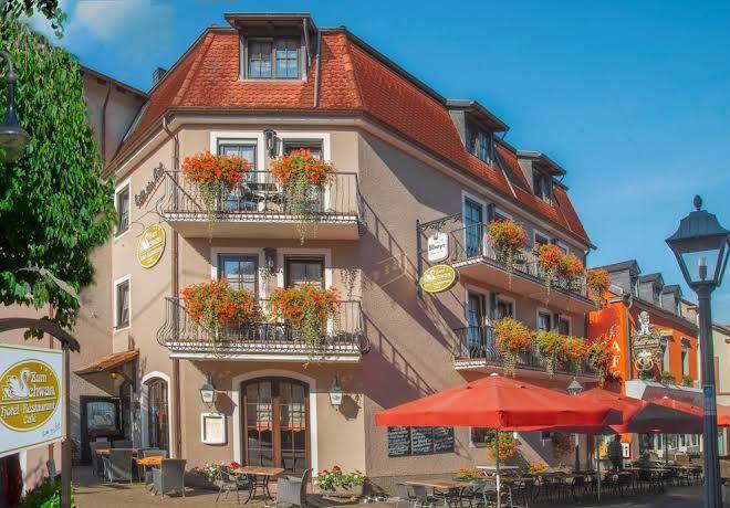 Hotel restaurant zum schwan