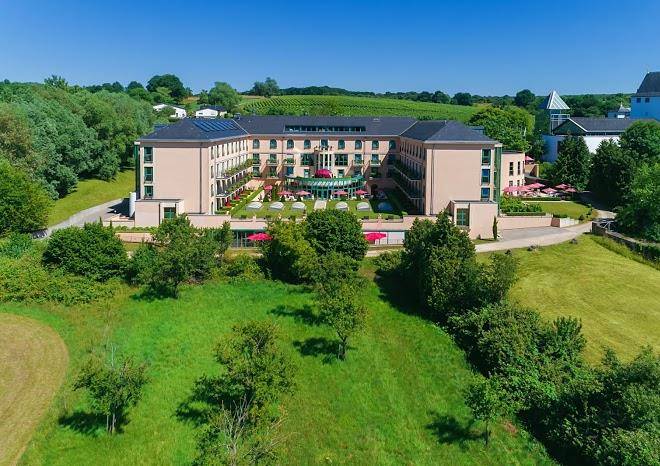 Victor's residenz hotel schloss berg