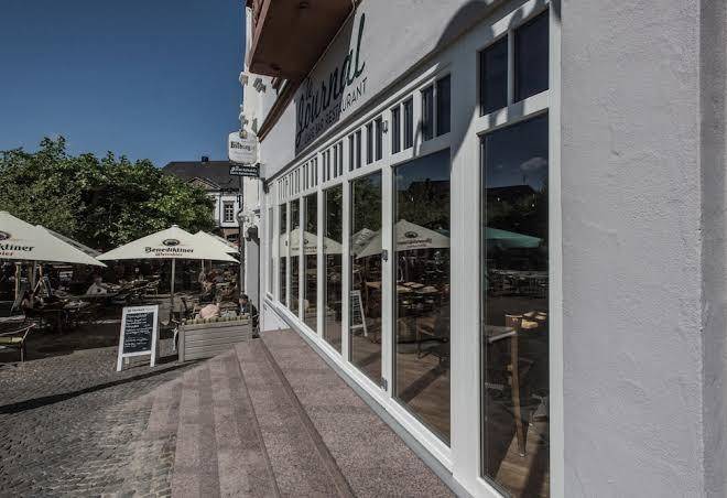 Hotel le journal