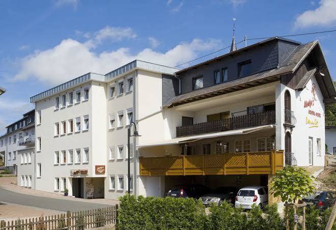 Merker's bostal hotel