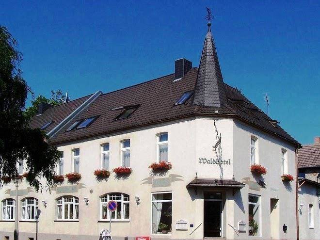 Waldhotel