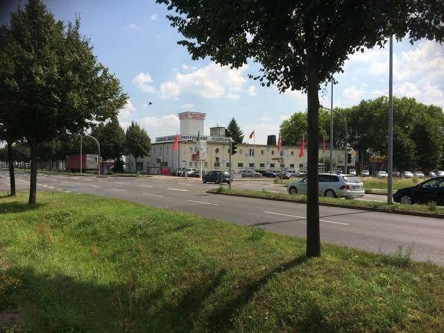 Hotel am flugplatz