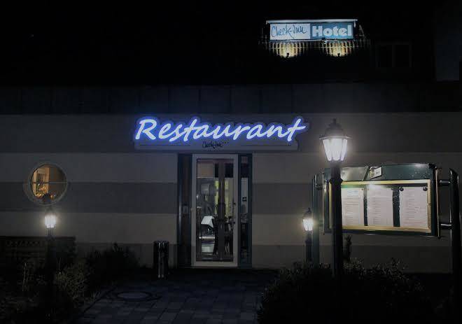 Check inn hotel