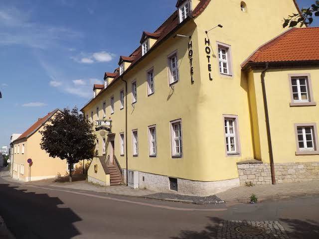Hotel zur sonne