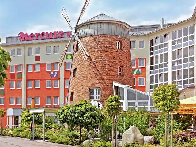 Saale hotel gmbh