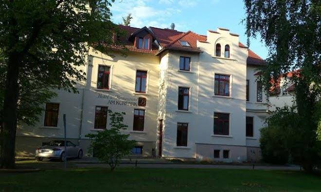 Hotel am kurpark