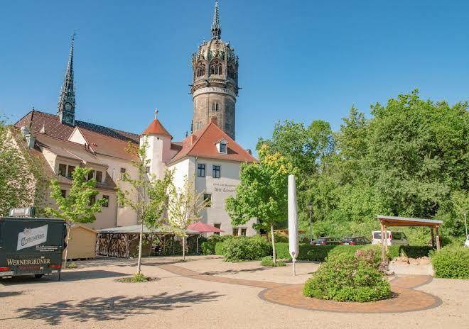 Hotel & restaurant alte canzley