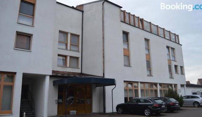 Hotel Stadt Jessen Image