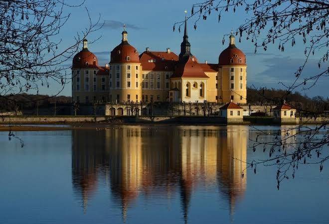 Hotel evabrunnen gmbh