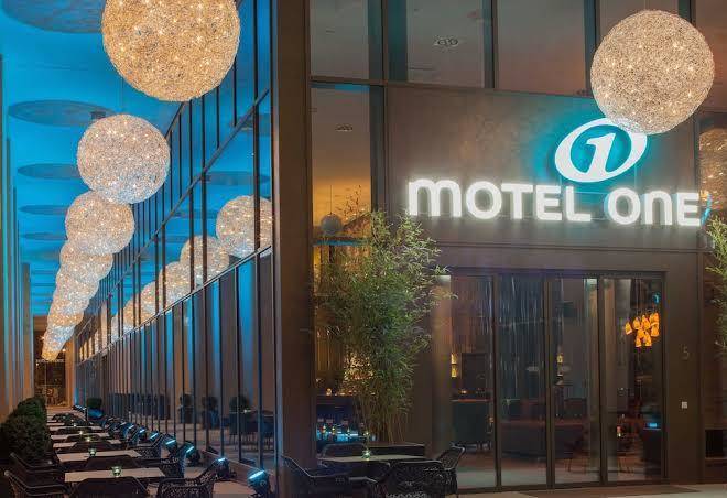 Hotel motel one dresden am zwinger