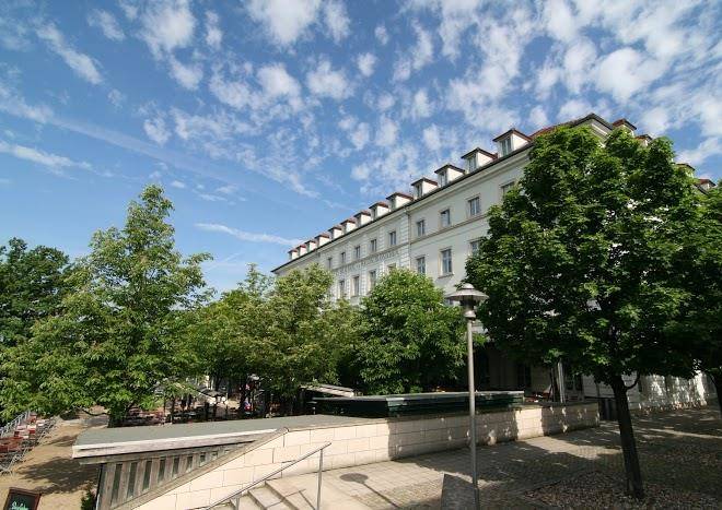 Hotel am waldschlosschen gmbh