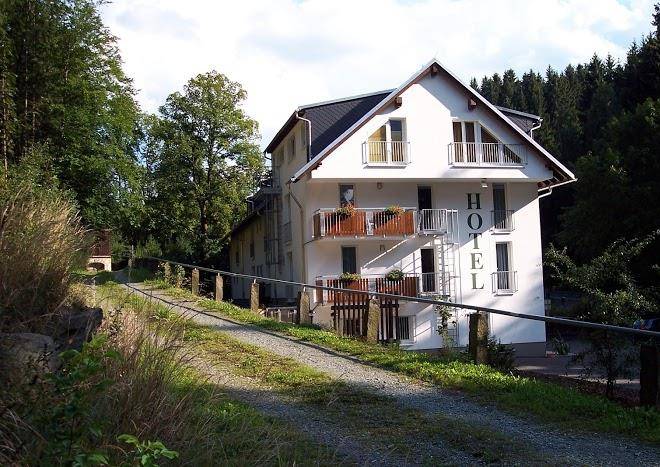 Hotel & restaurant waldmuhle