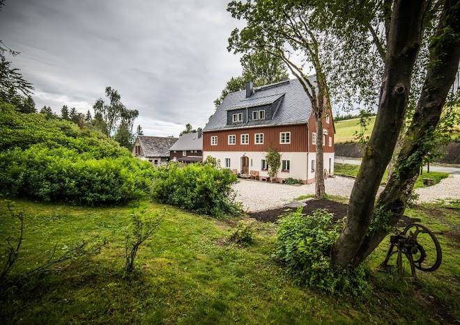 Schneider pension