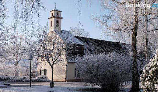 Bildungs und begegnungsstatte bruderhaus