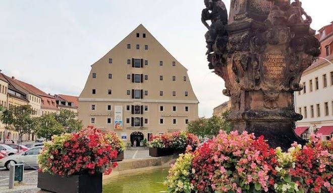Hotel schwarzer bar