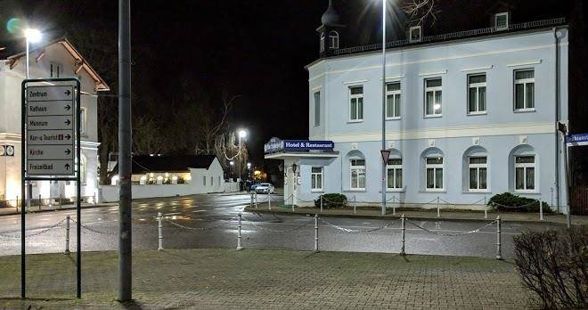 Hotel Am Bahnhof Image