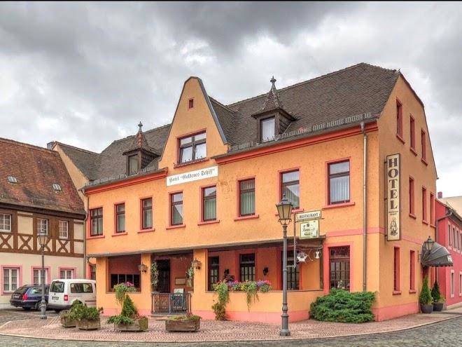 Hotel goldenes schiff