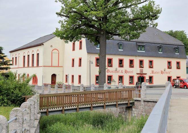 Gasthof und hotel roter hirsch