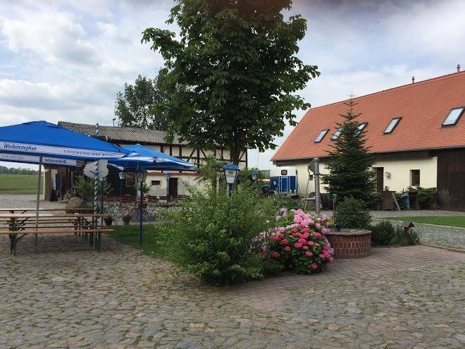 Highlaender hof sylvias eisscheune