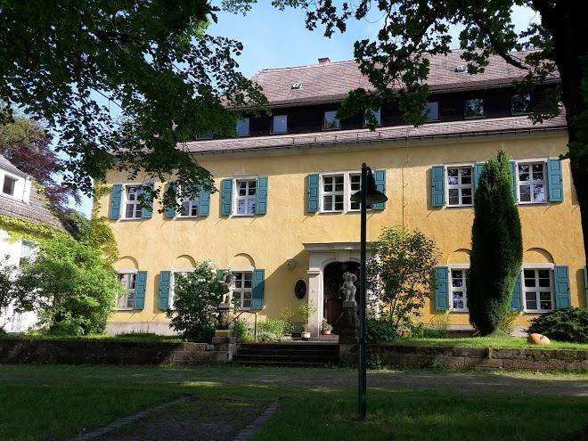 Gutshaus heeselicht