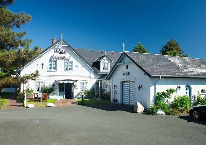 Friesenhof Hotel Und Ferienwohnungen Image