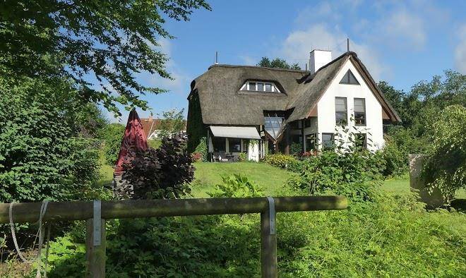 Haus am see