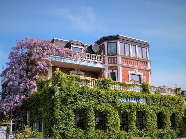 Kurhotel am kurpark petris ohg