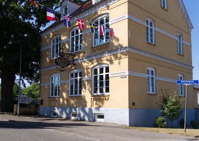 Hotel egely