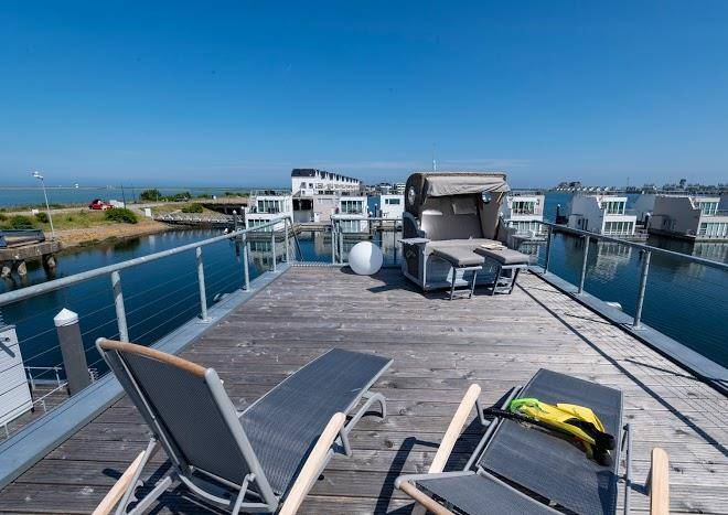 Schwimmendes ferienhaus sea lounge die ferienhaus agentur