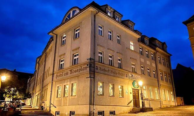 Hotel am rosplan