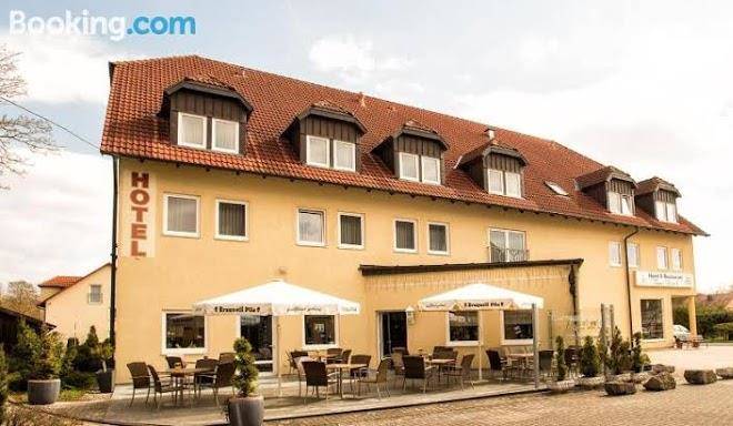 Hotel & restaurant zum hirsche k