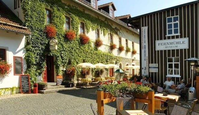 Zur fernmuhle