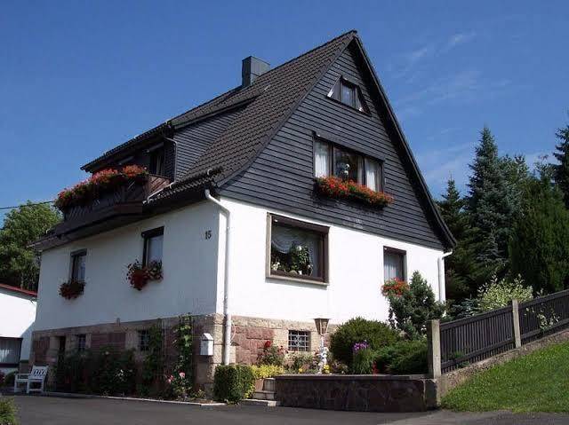 Haus bartos