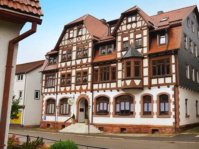 Hotel Zur Hallenburg Image