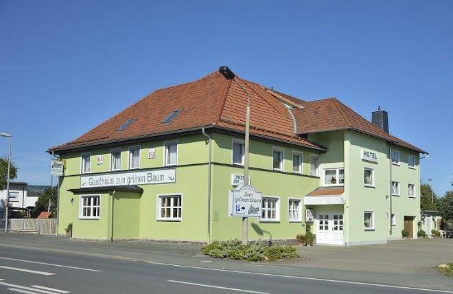 Hotel Und Gaststatte Zum Grunen Baum Image