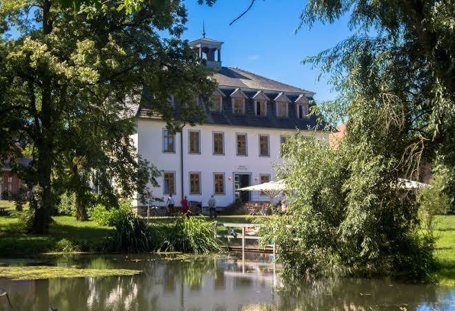 Biohotel stiftsgut wilhelmsglucksbrunn & biorestaurant saline