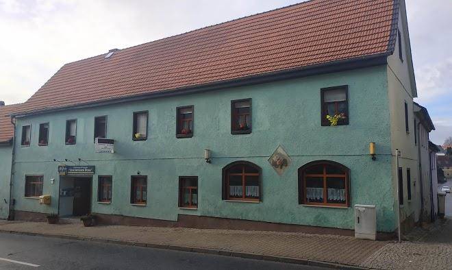 Gasthaus u pension zum weisen ross