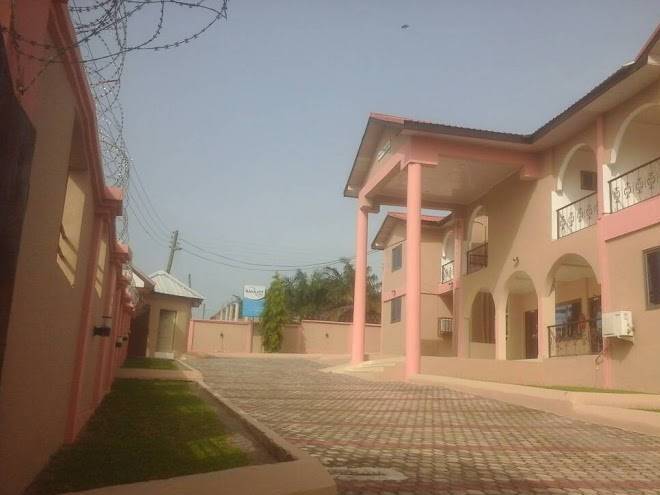Nanajoy hotel