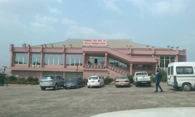Promising star hotel