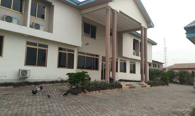 Aggie serwaa hotel