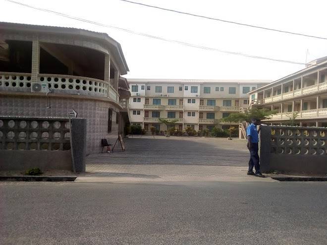 Windy lodge & beach resort