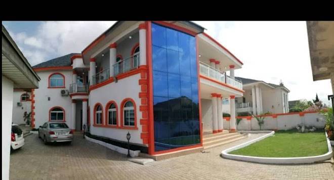 Afri royal