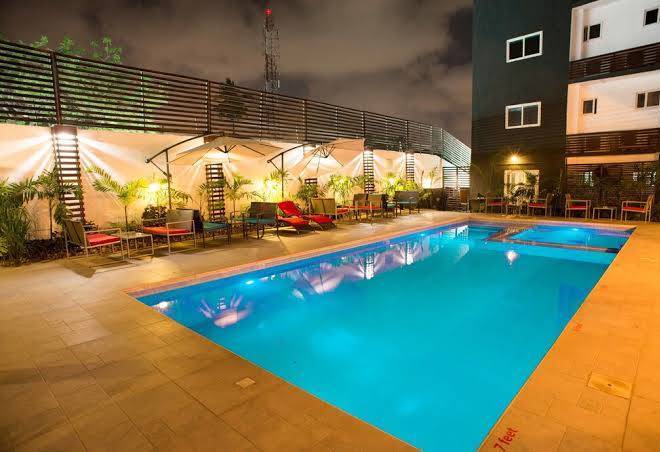 Earl heights suites hotel