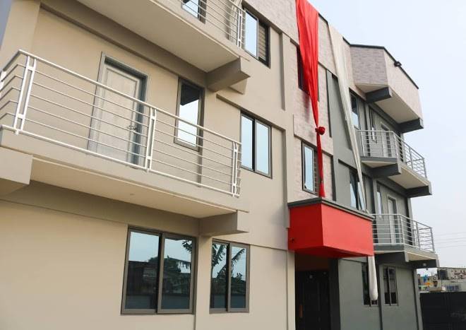 Kadny court