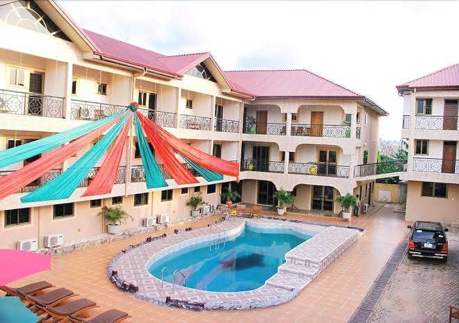 Lou ralph hotel