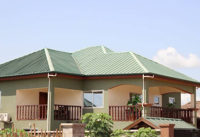 Platinum court hotel