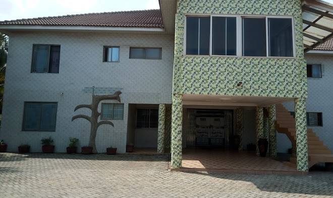 Green court hotel