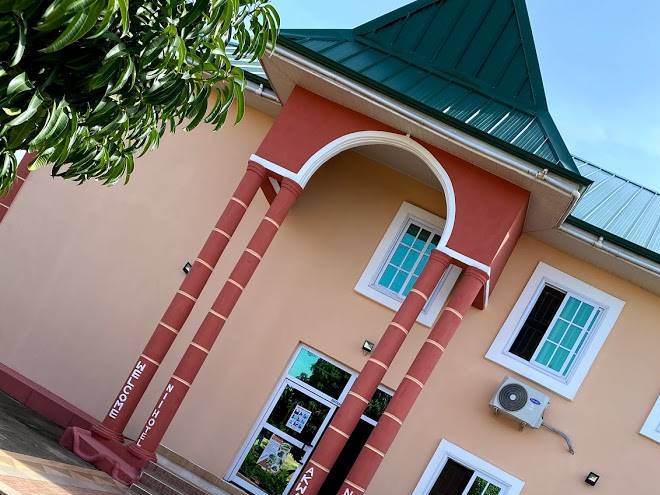 Nii dentis hotel